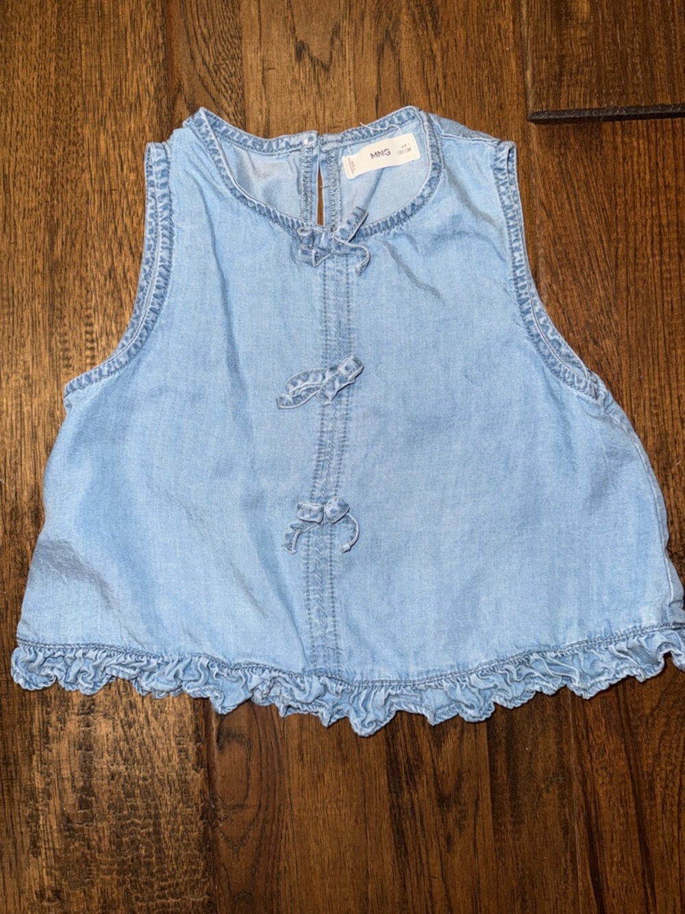 Mango Chambray Tie-Front Blouse with Ruffles. Size 7. EUC.